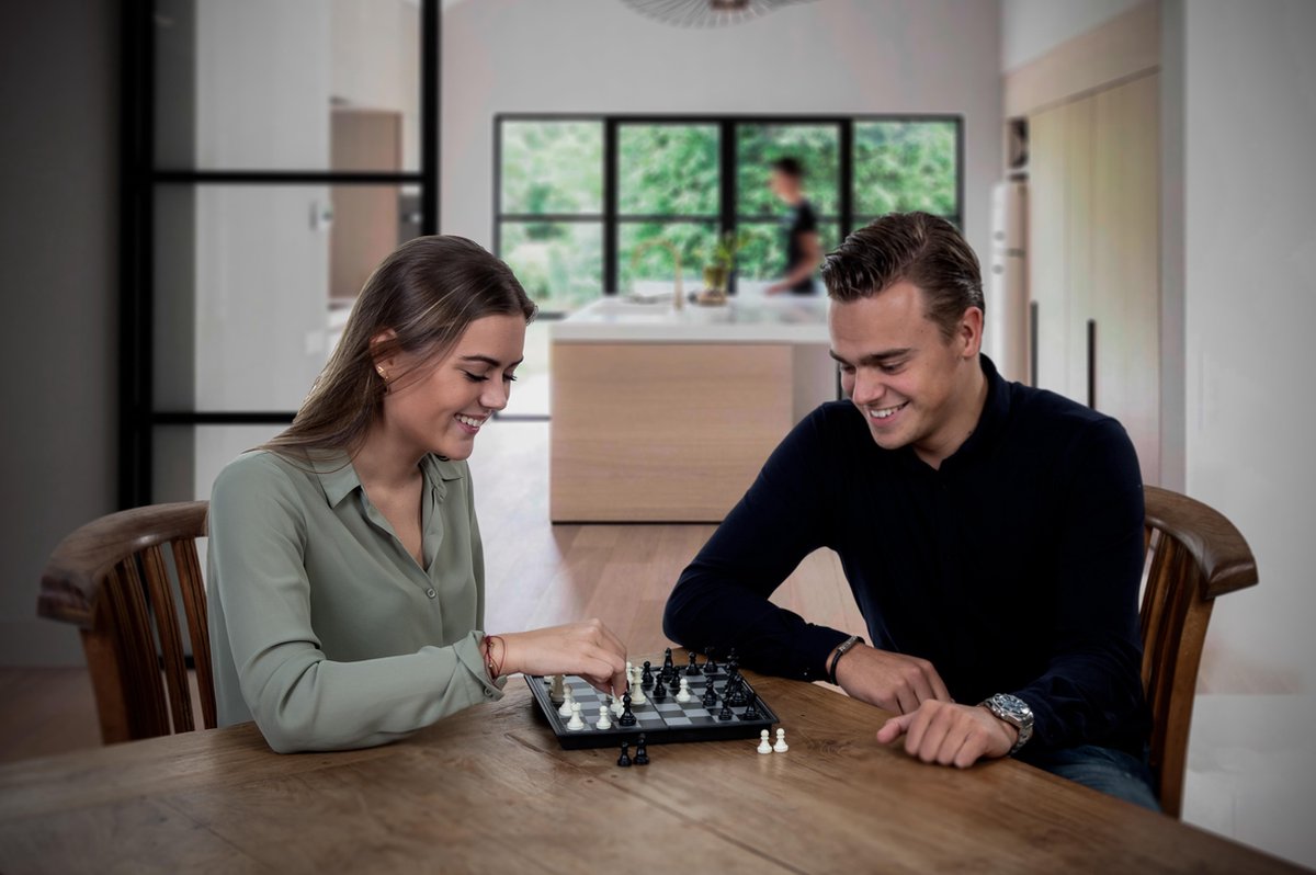 Longfield Games Reis schaakspel magnetisch 24 x 24 cm/wit - Zwart