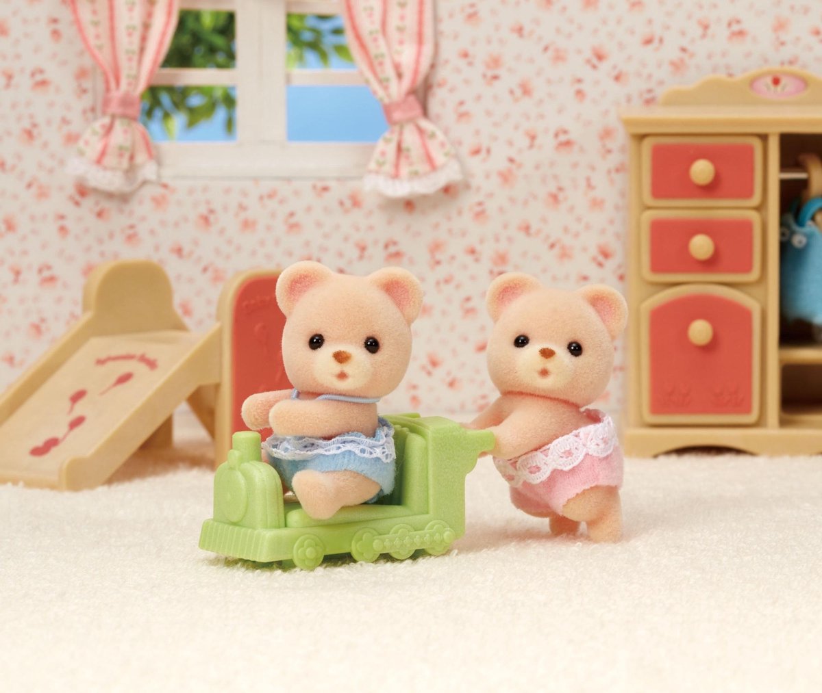EPOCH Sylvanian Families Tweeling Beer