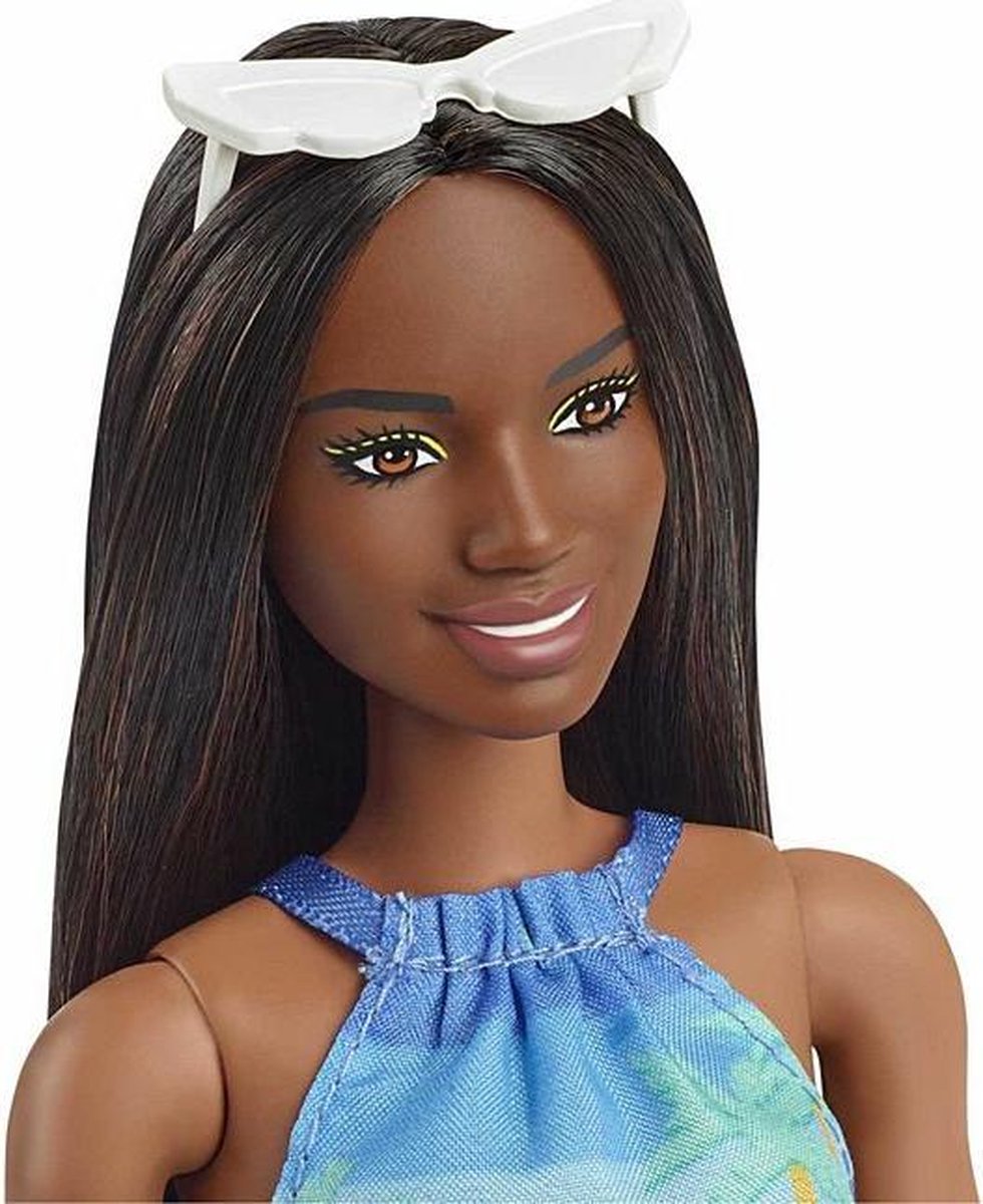 Mattel barbiepop Barbie Loves The Ocean 29,2 cm blauw - Bruin