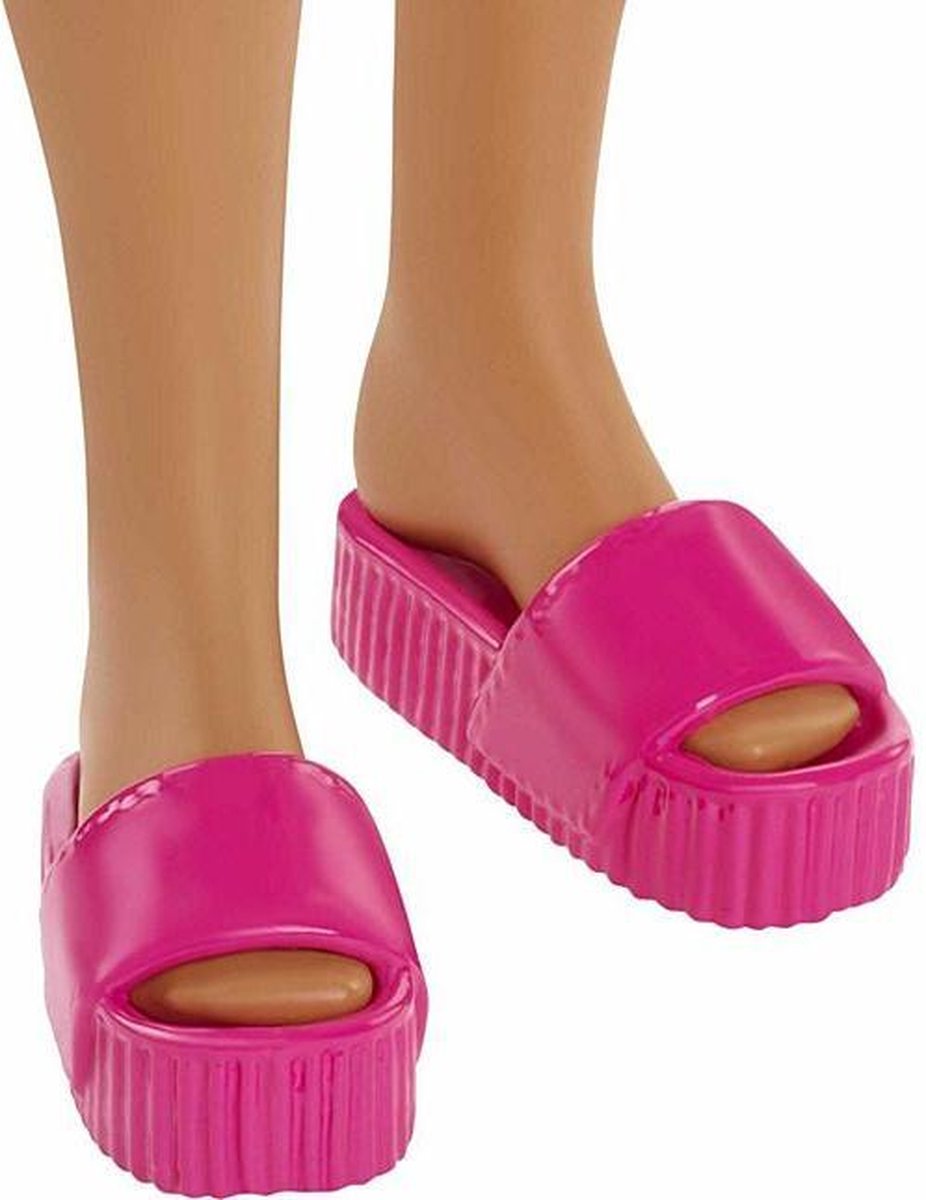 Mattel Barbie tienerpop Malibu meisjes 32,5 cm bruin 4 delig