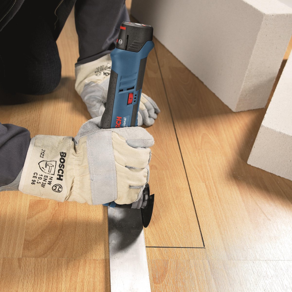 Bosch GOP 12V-28 (zonder accu)