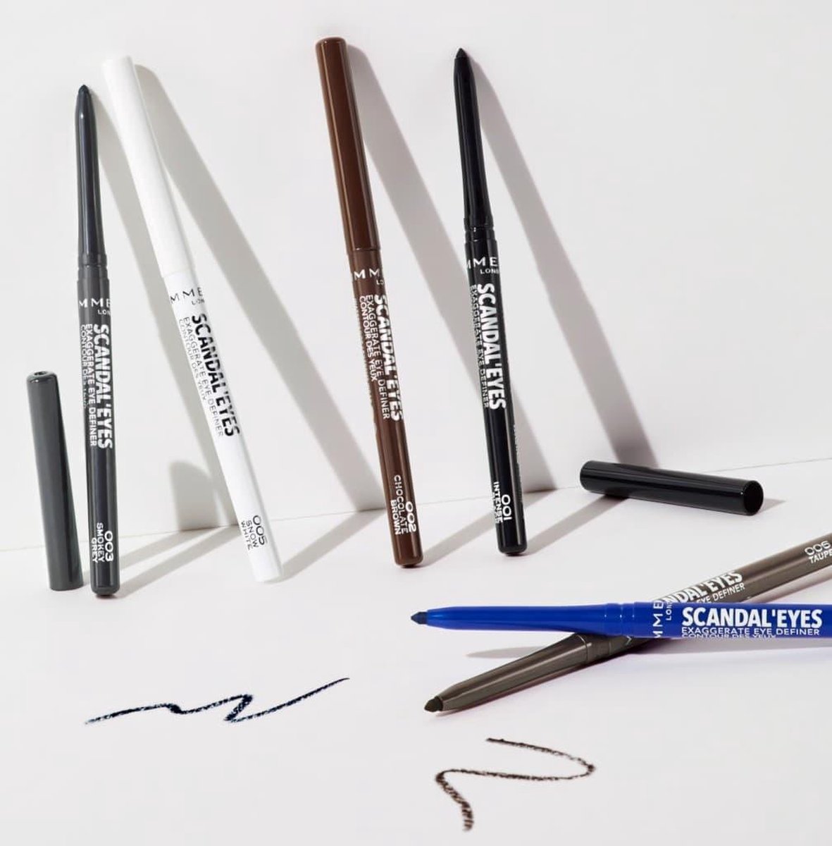 Rimmel 003 - Smokey Grey Exaggerate Full Colour Eye Definer Oogpotlood 0.35 g - Grijs
