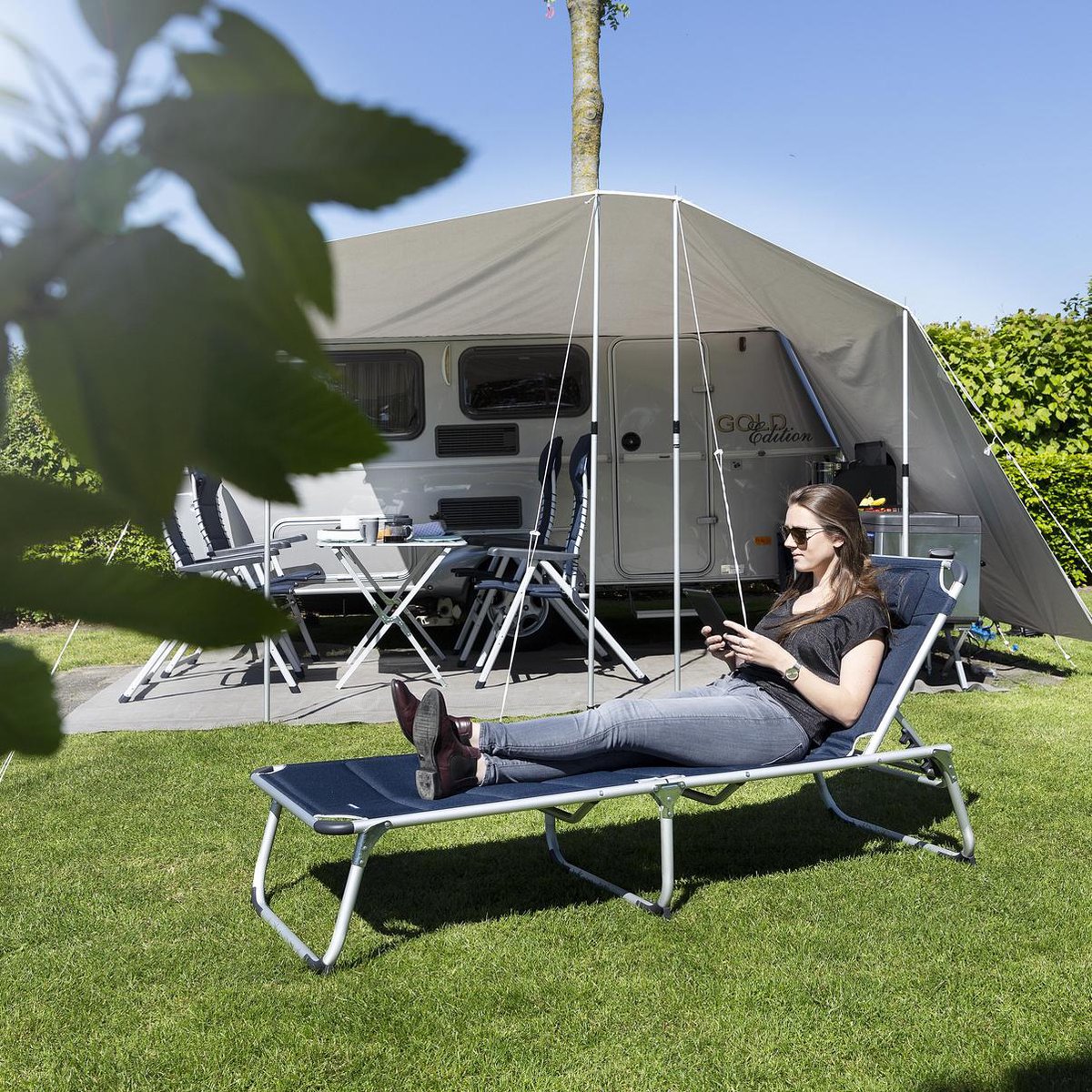 Tristar Opvouwbaar Ligbed Gepolsterd Be-0637 - Blauw