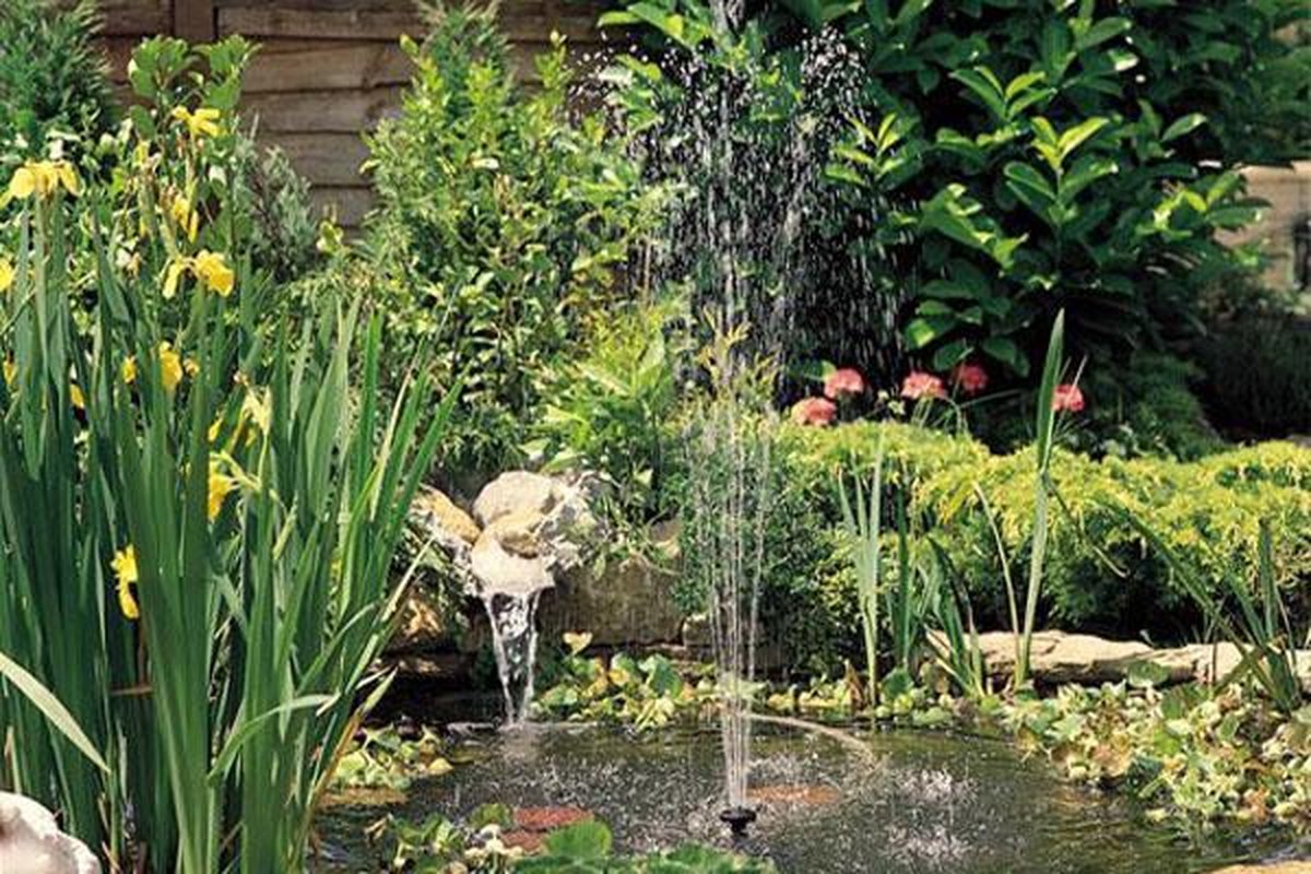 Hozelock EasyClear 6000 Filter- en watervalpomp - Zwart