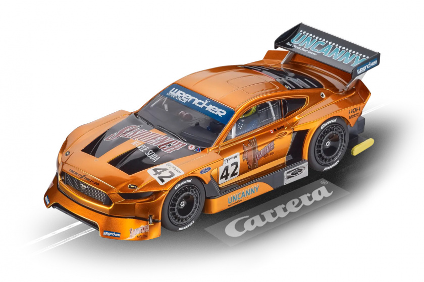 Carrera racebaanauto Evolution Ford Mustang GTY Nr.42 1:32 - Oranje