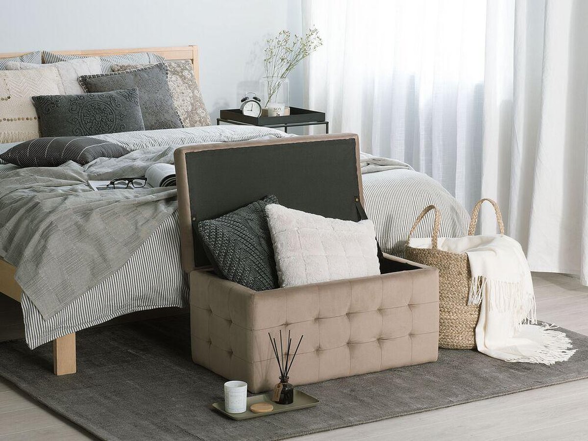 Beliani Michigan Voetenbank Fluweel 40 X 73 Cm - Bruin