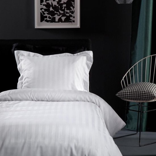 Damai Dekbedovertrek Linea White Satijn-240x200/220 - Wit