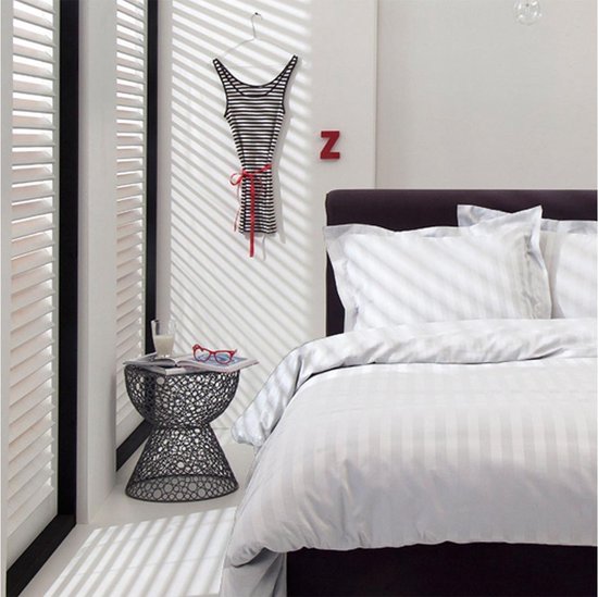 Damai Dekbedovertrek Linea White Satijn-240x200/220 - Wit