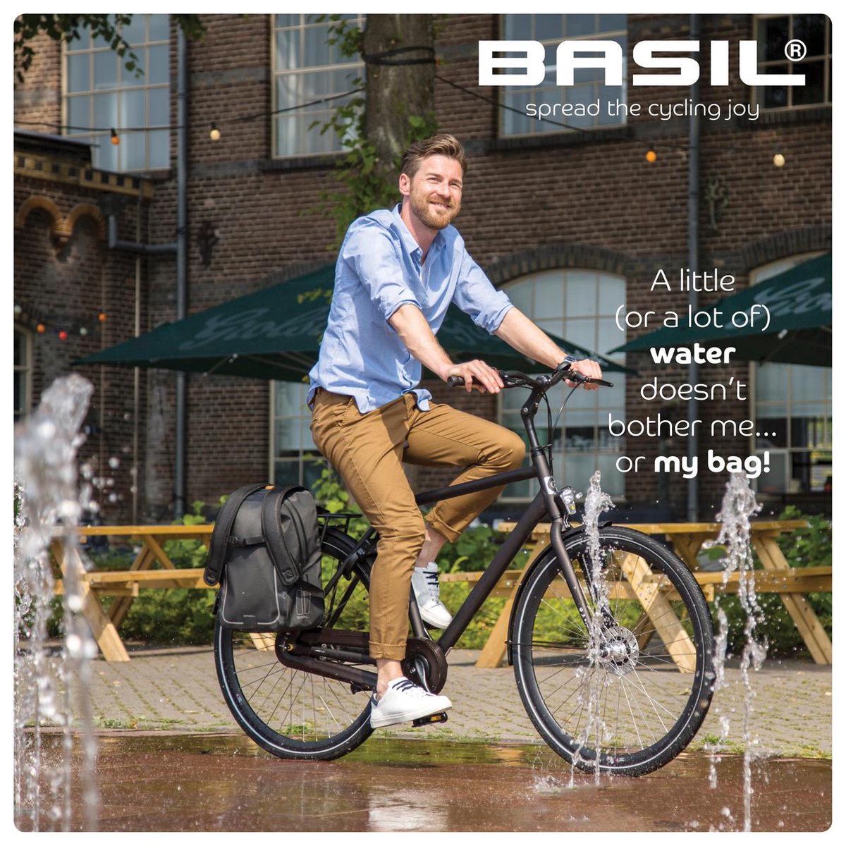 Basil Urban Dry Rugzak / Fietstas - Zwart