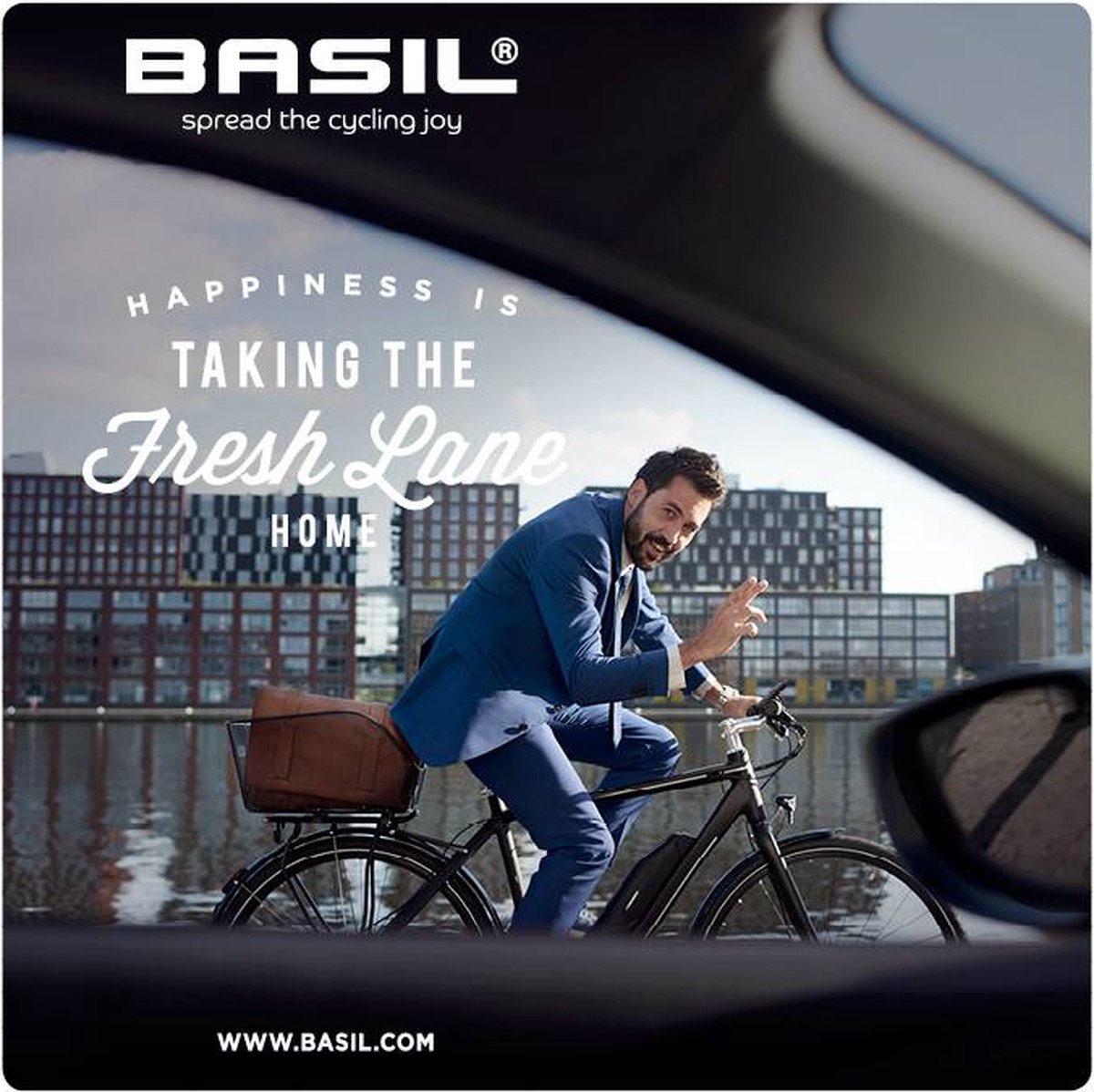 Basil Fietsmand Icon Achter 27 Liter - Zwart