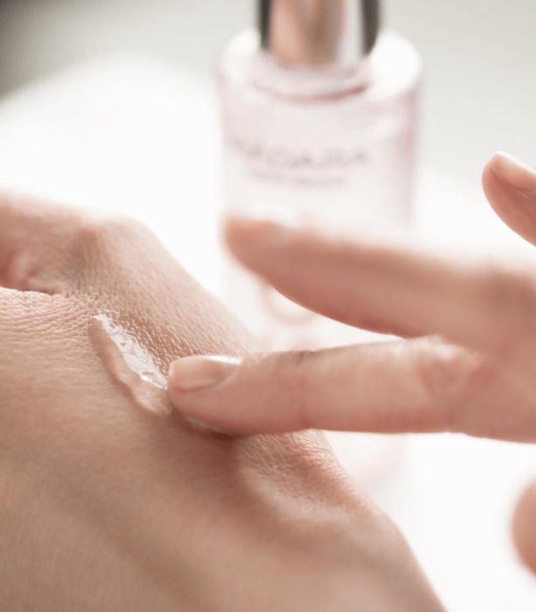 MÁDARA SOS HYDRA Intense rose Bodygel 75ml