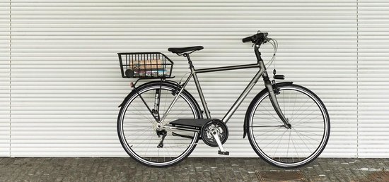 Basil Fietsmand Cento Alu Achter 20 Liter - Zwart