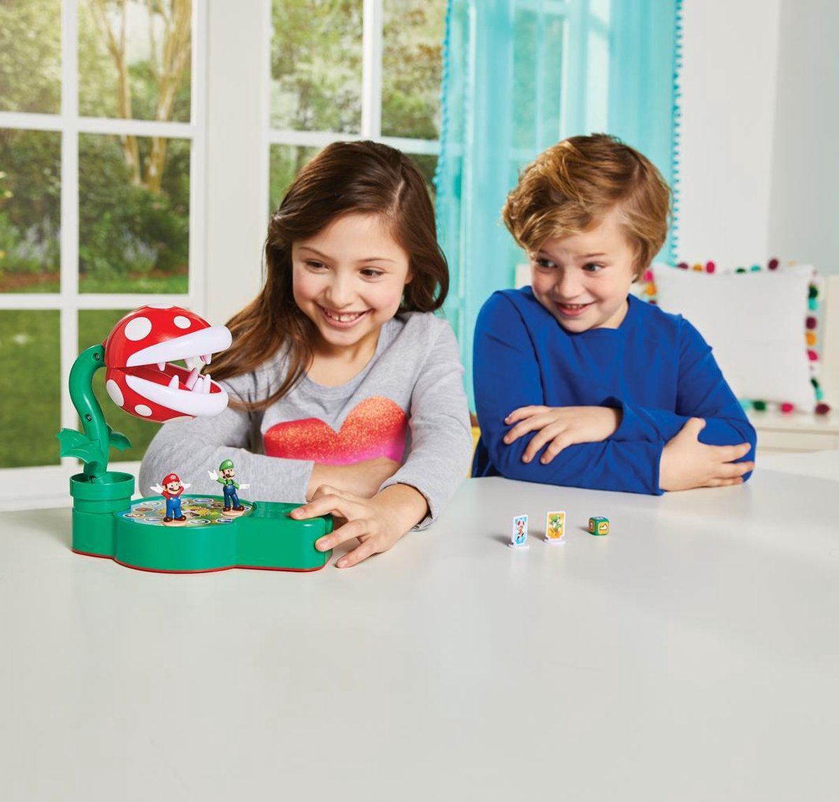 EPOCH Super Mario Piranha Plant Escape