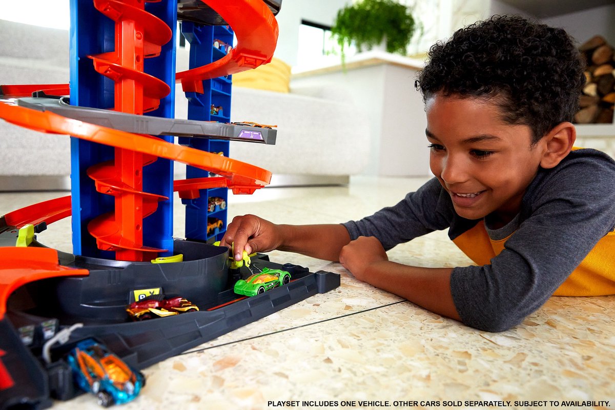 Hot Wheels speelset Mega Garage junior 70 cm 2 stuks