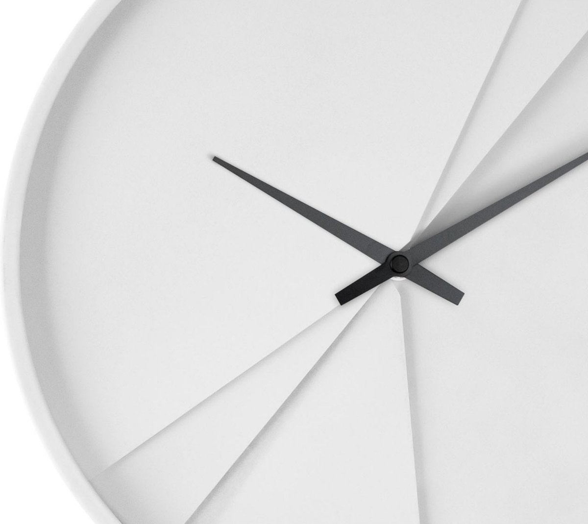 Karlsson Layered Lines Wandklok - - Wit