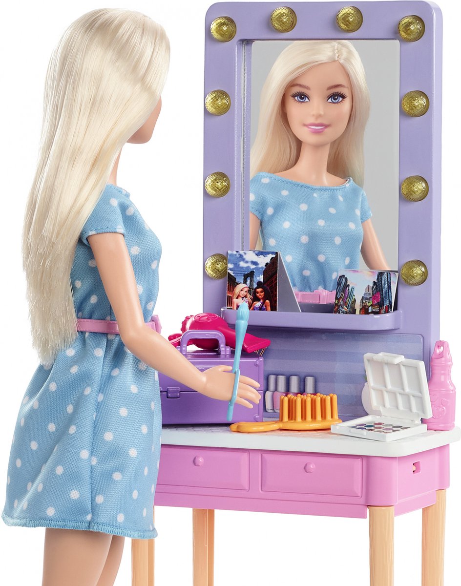 Barbie speelset Big City Dreams make uptafel 13 delig