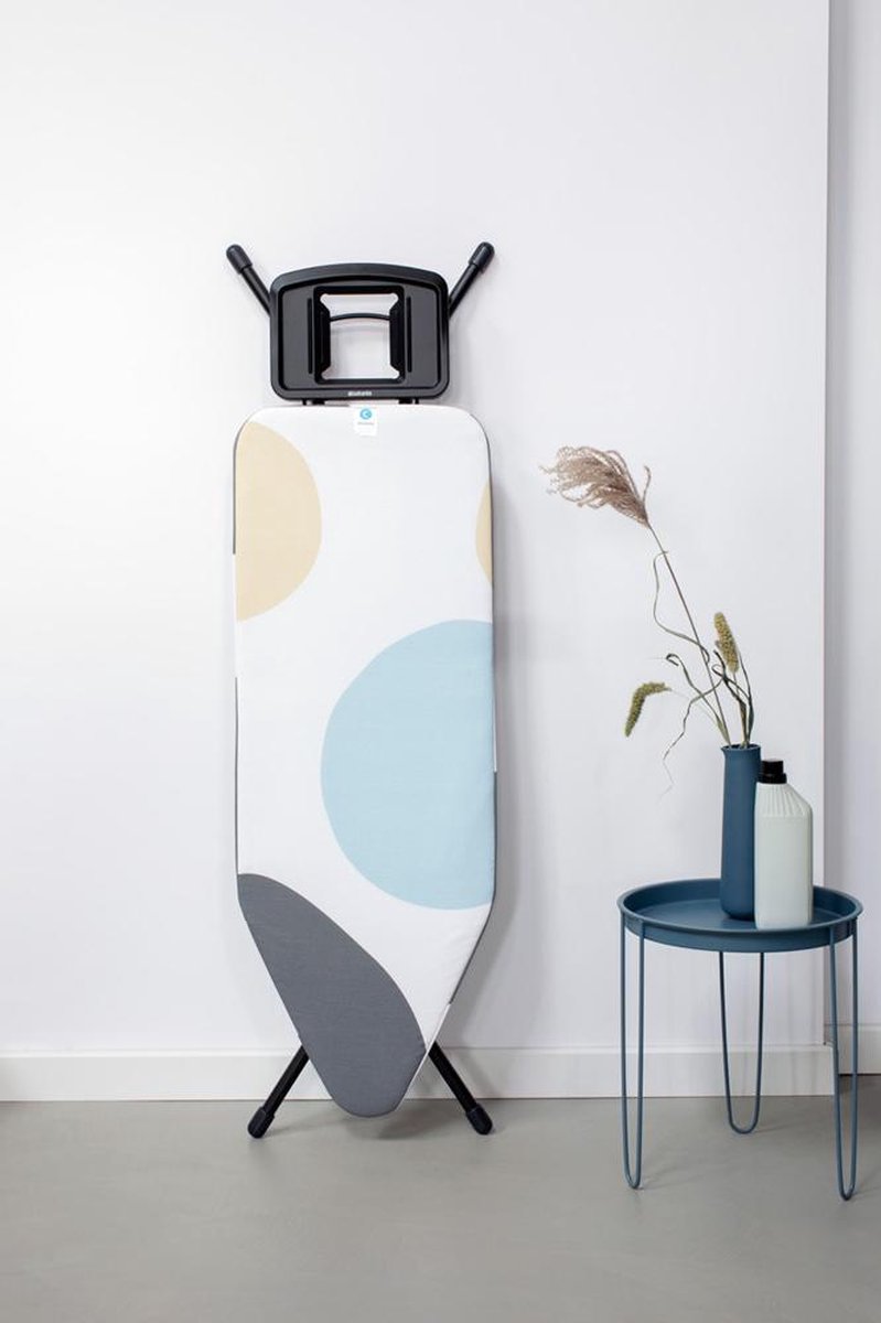 Brabantia Strijkplank C, 124x45 Cm Spring Bubbles Met Solide Strijkijzerhouder - Black - Grijs