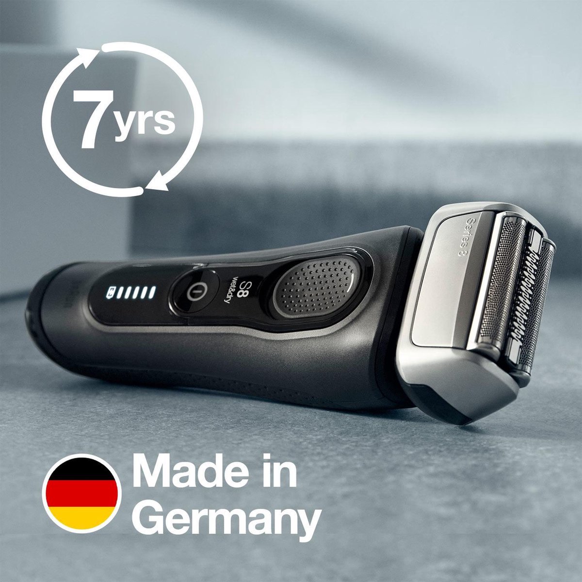 Braun Series 8 8413s Stand en Case - Grijs