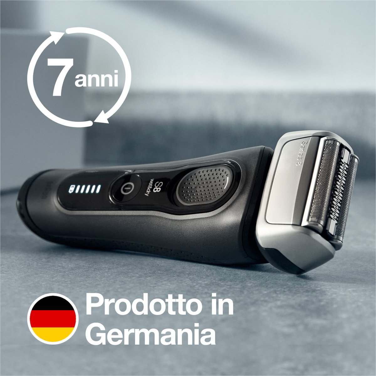 Braun Series 8 8460cc + SmartCare Center en Case - Zwart