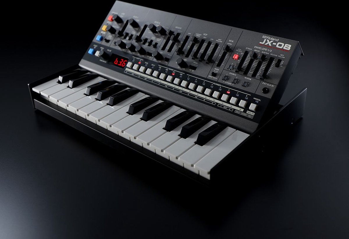 Roland JX-08 Boutique synthesizer