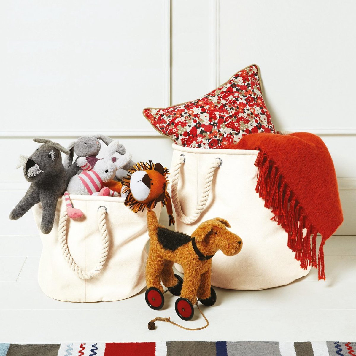 2x Stuks Stevige Canvas Cadeau/opbergzak 30 X 30 Cm - Opbergmanden - Beige