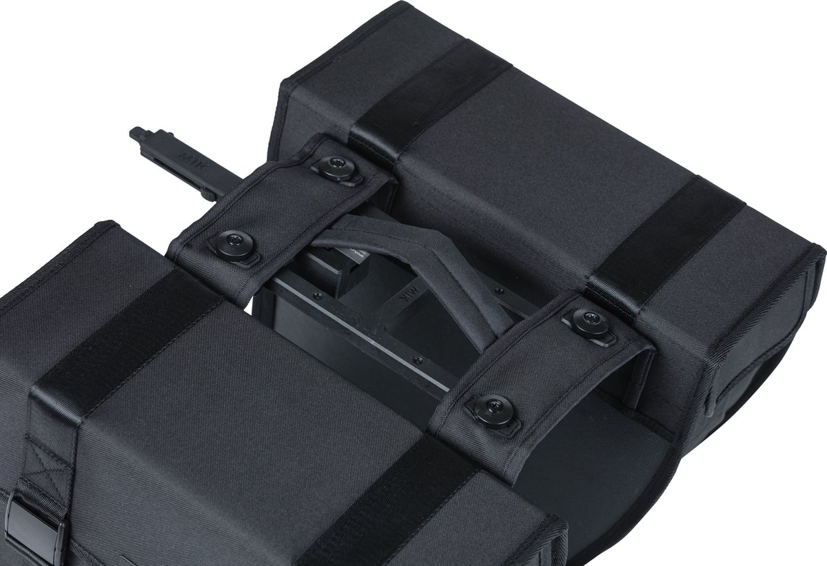 Basil Dubbele Fietstas Tour Mik 28l - - Zwart