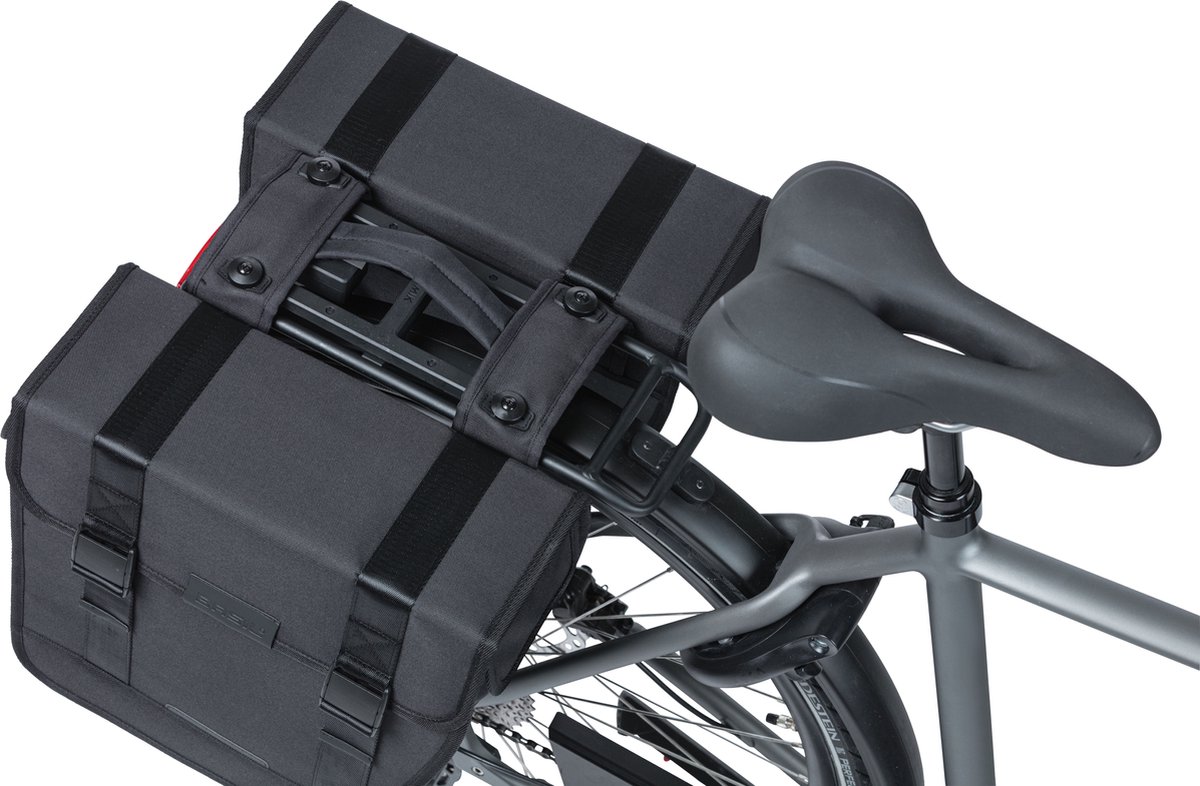 Basil Dubbele Fietstas Tour Mik 28l - - Zwart