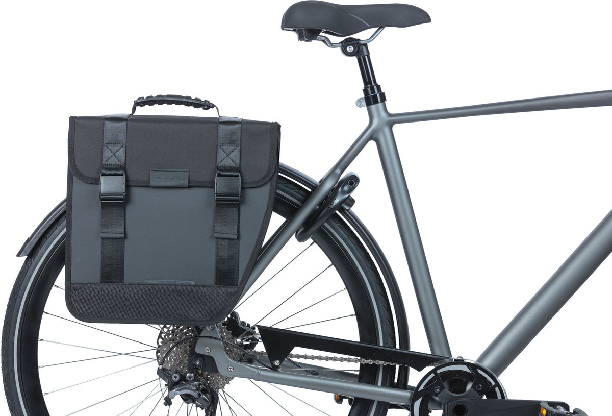 Basil Enkele Fietstas Tour Waterproof Right 14l - - Zwart