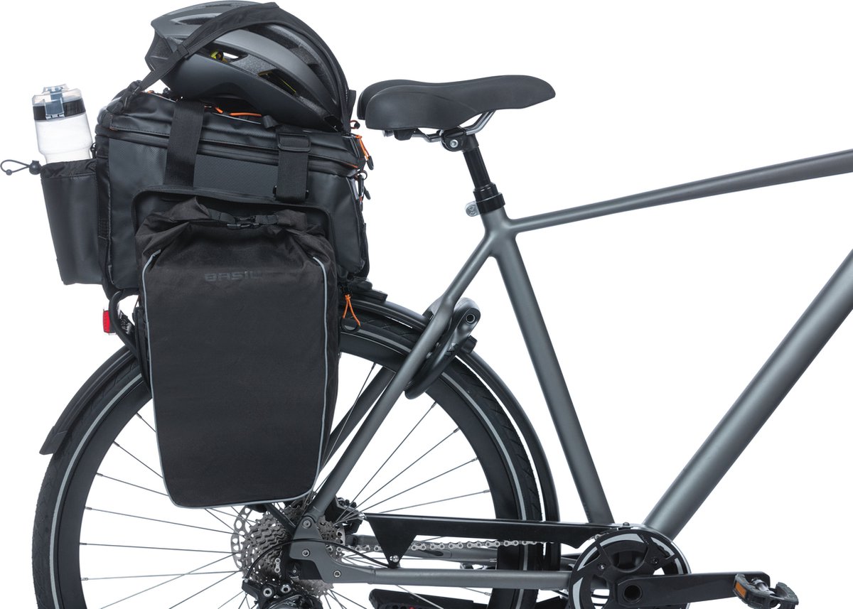 Basil Trunkbag Miles Tarpaulin Xl Pro 9-36l - Black Orange - Zwart