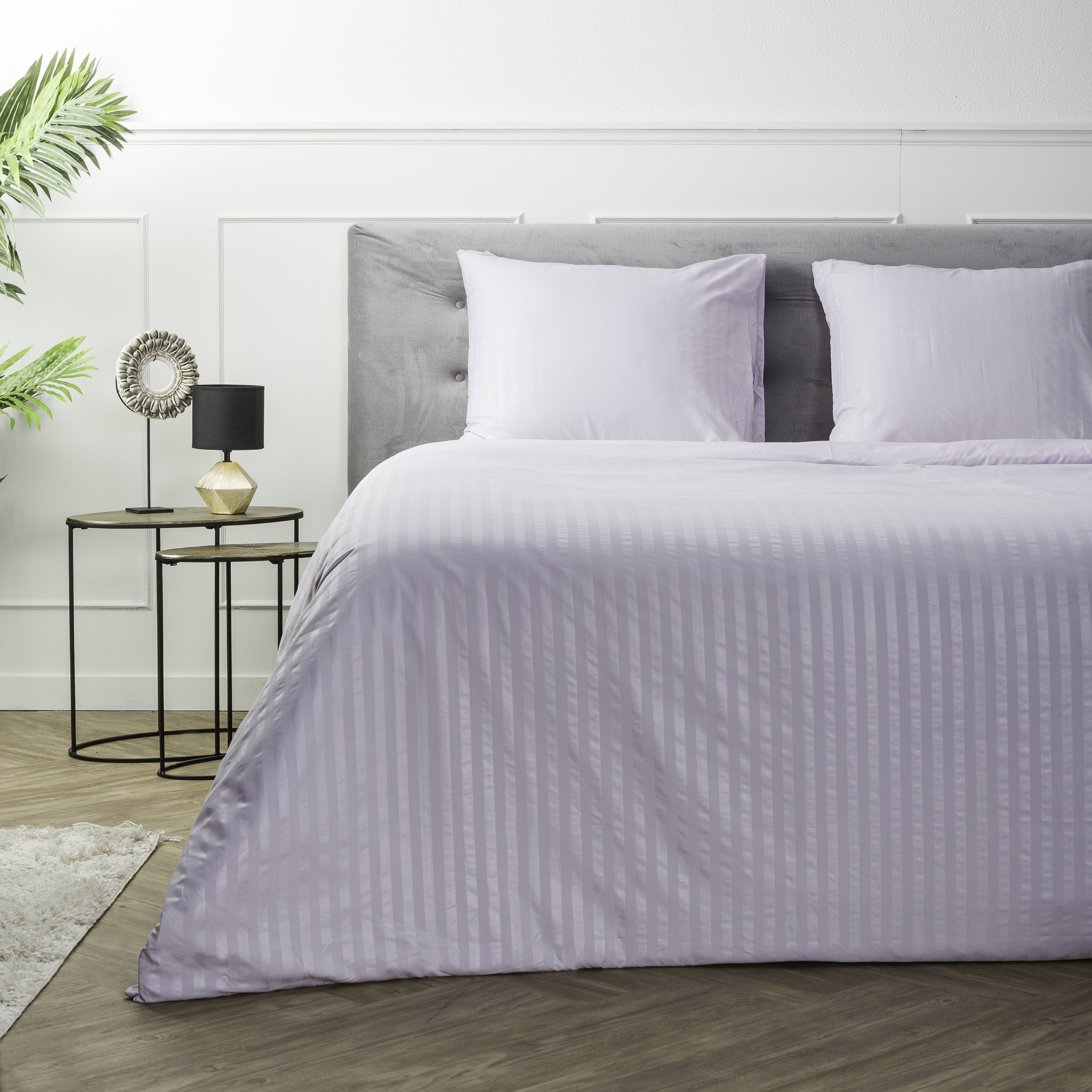 Luna Bedding Embossed Stripes - Lila 2-persoons (200 x 220 cm + 2 kussenslopen) Dekbedovertrek - Paars