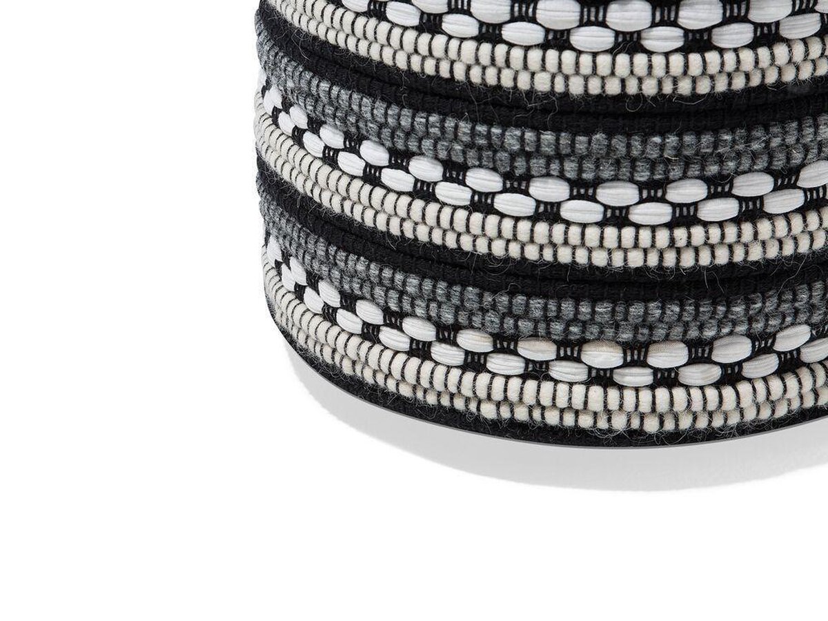 Beliani Guntur Poef Wol 41 X 41 Cm