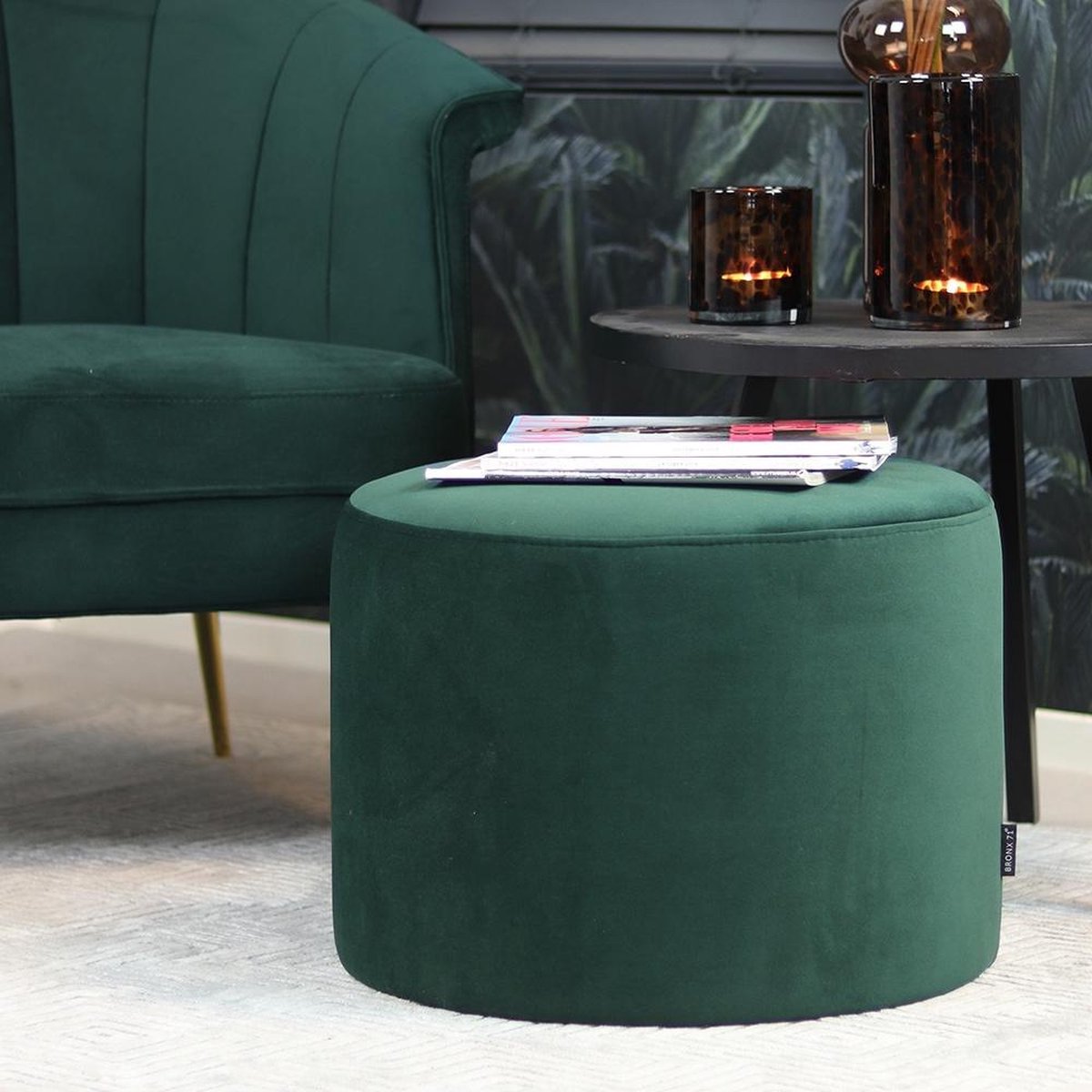 Bronx71 Velvet Poef Anna Donker - Groen