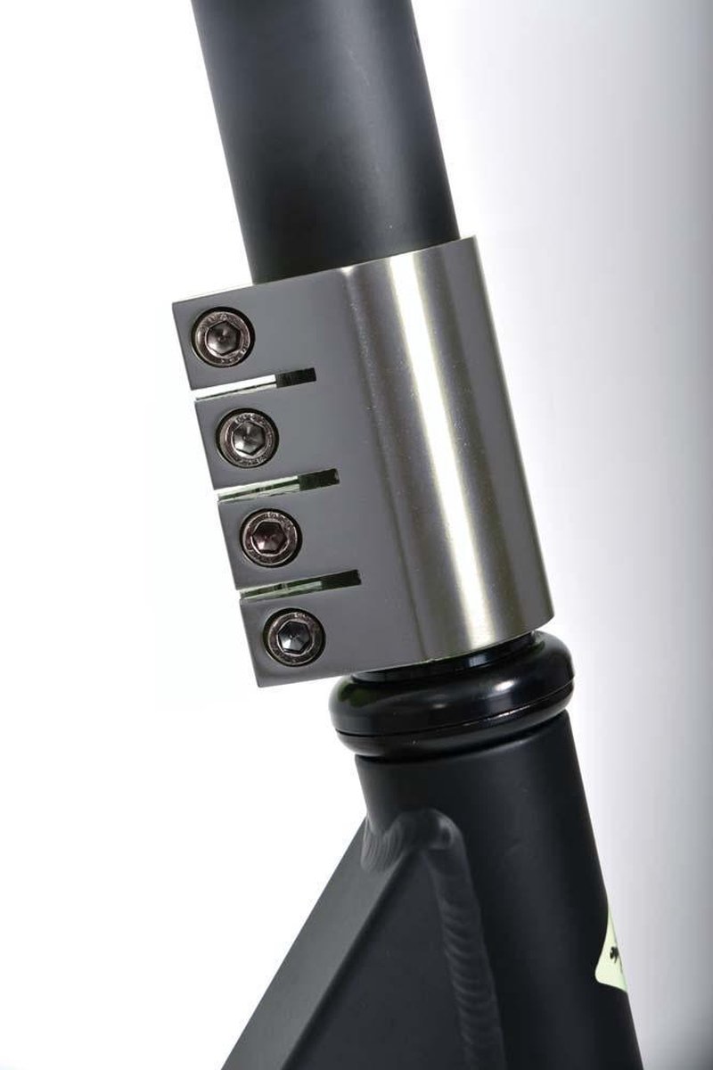 Schildkröt Funsports Kickless Piano Stuntstep Junior - Zwart