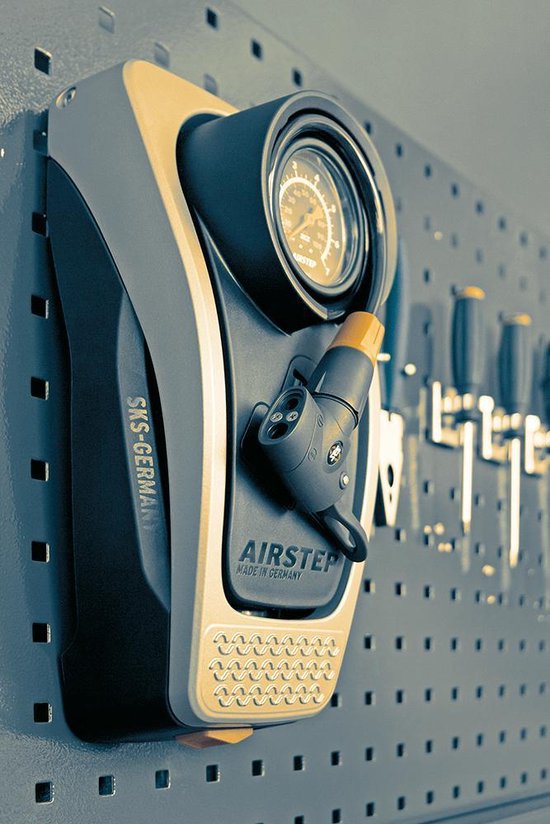 SKS Voetpomp Airstep Met Manometer 7 Bar - Zwart