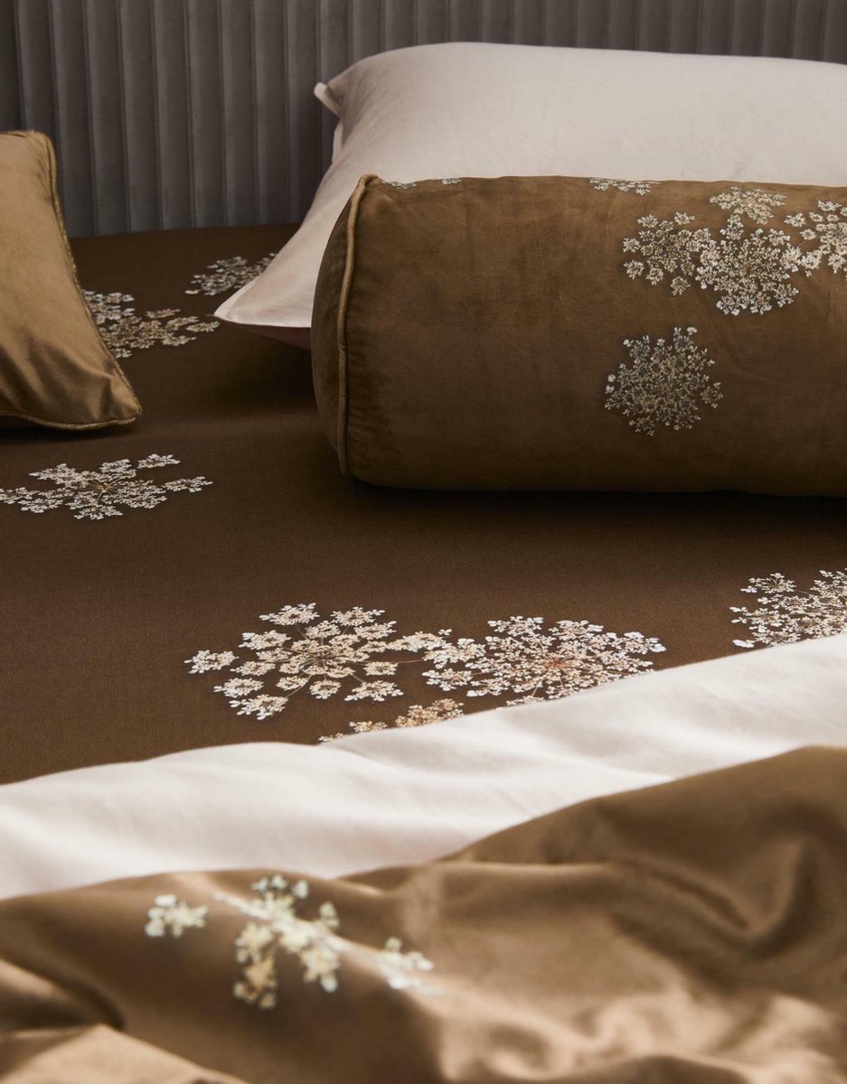 Essenza Lauren hoeslaken Cinnamon - Bruin