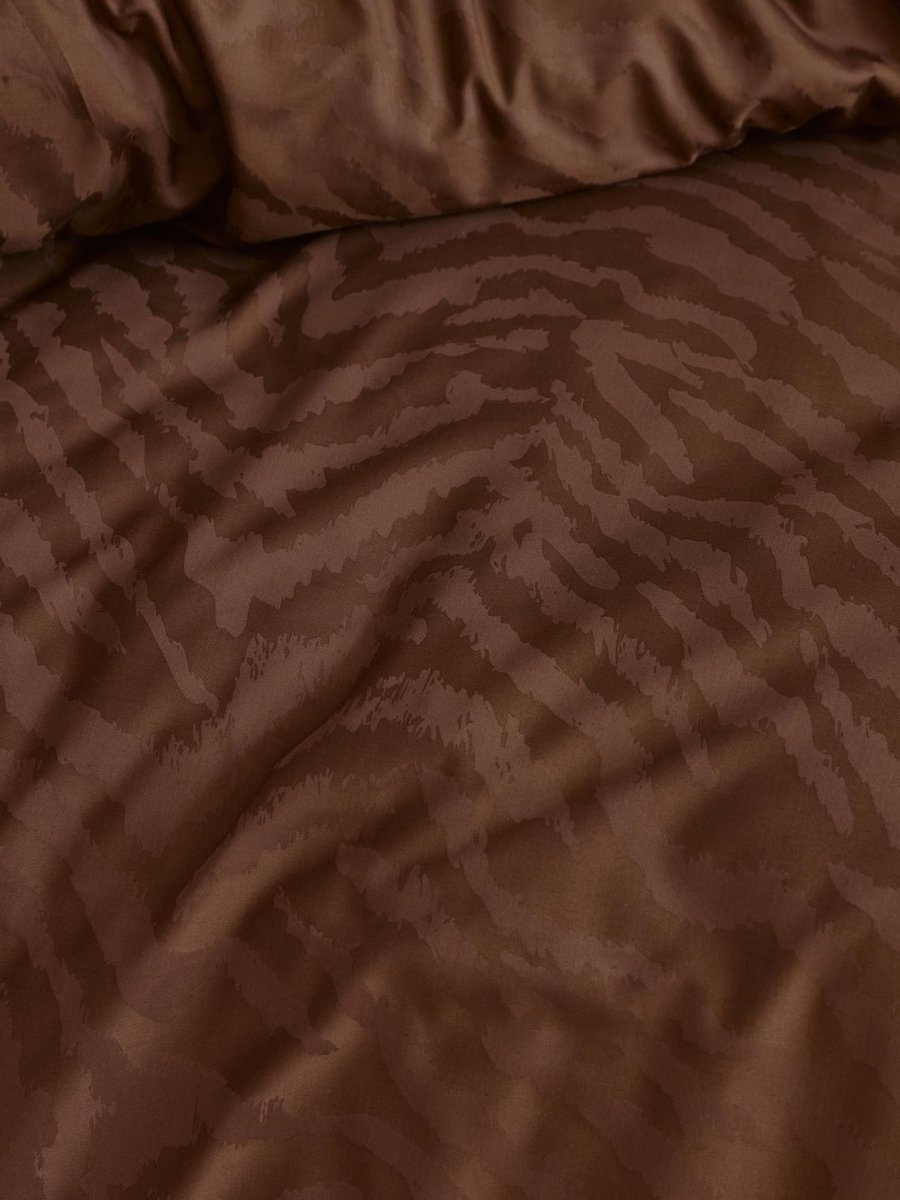 Essenza Belen dekbedovertrek chestnut - Bruin