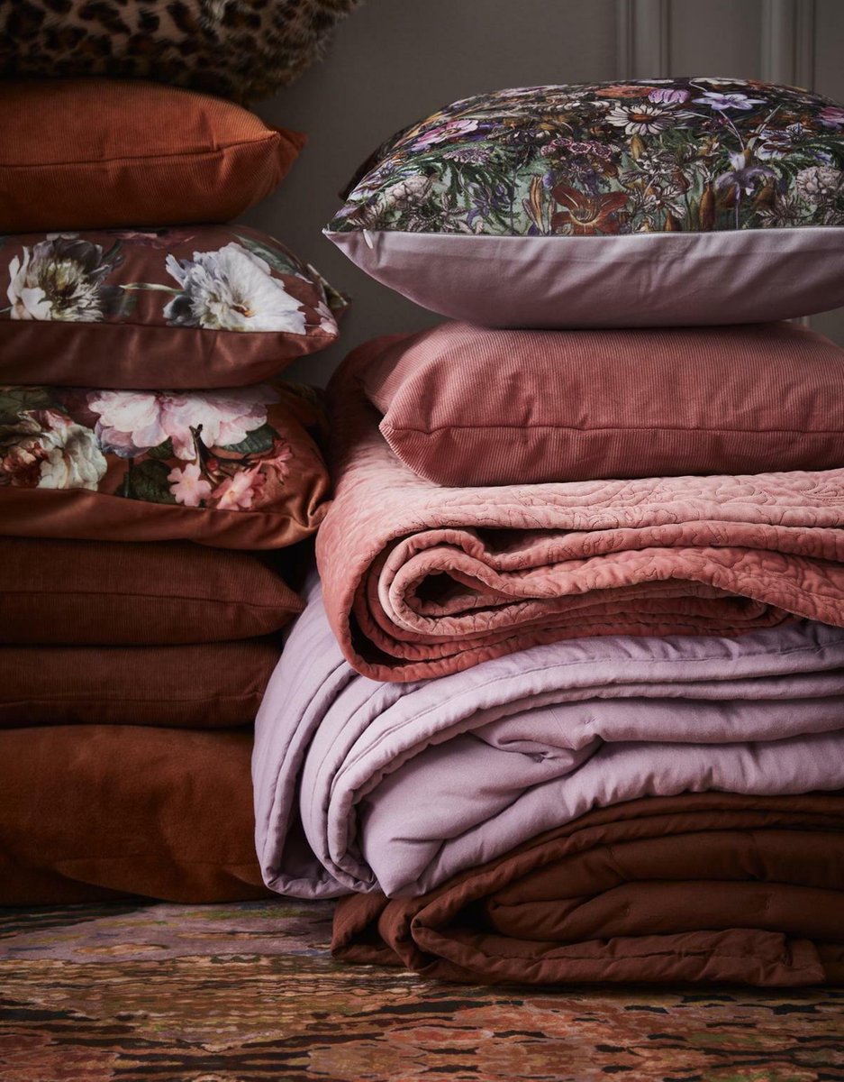 Essenza Ruth Plaid Grape - Roze