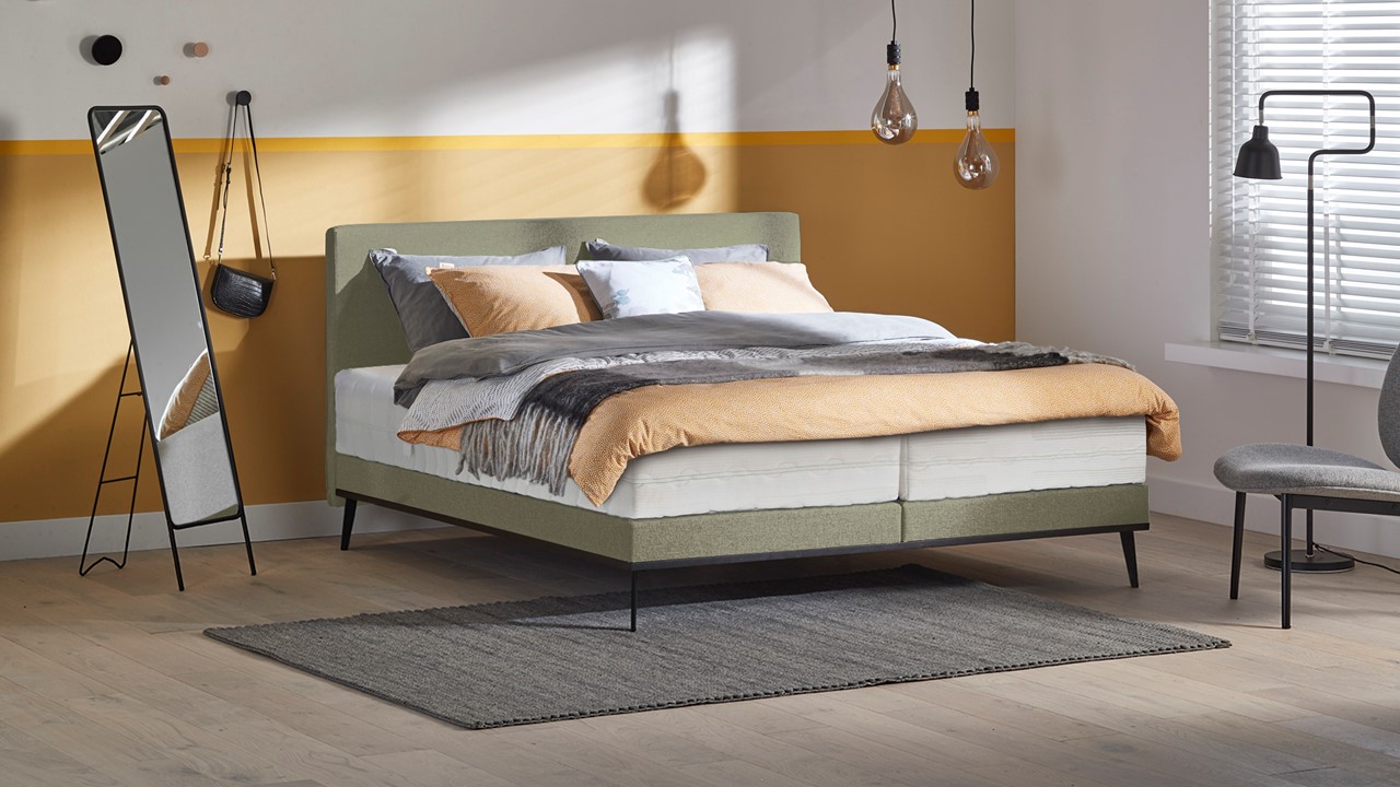 Boxspring Viggo Vlak Met Silver Pocket Deluxe Foam Matras - 160 x 210 cm - adore groen