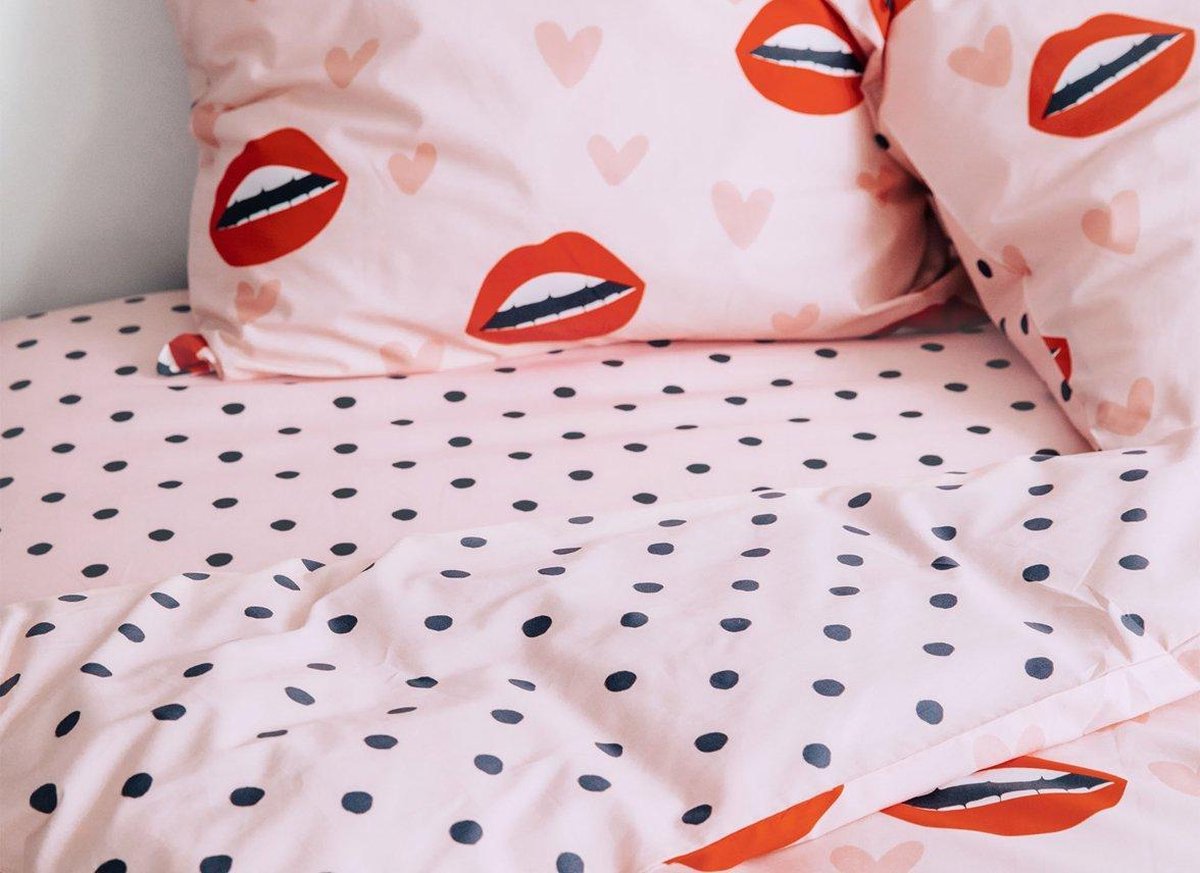 Covers & Co Dekbedovertrek Kiss My Sass - 140 x 200/220 cm - Roze