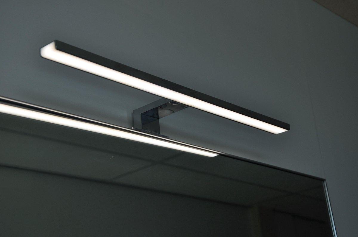 Wiesbaden Tigris LED-verlichting 50 cm 6W 220V, chroom