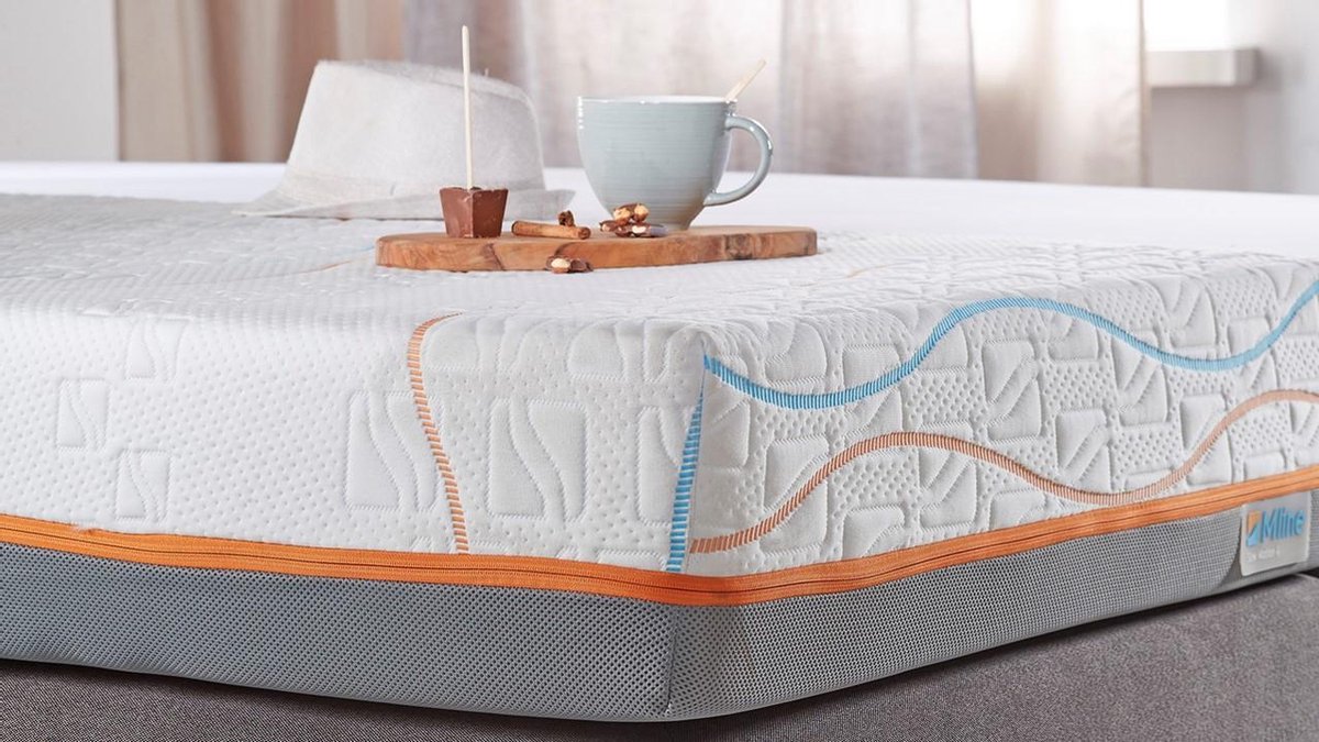 M line Traagschuim Matras Slow Motion 4 - 180 x 200 cm - tot 140 kg