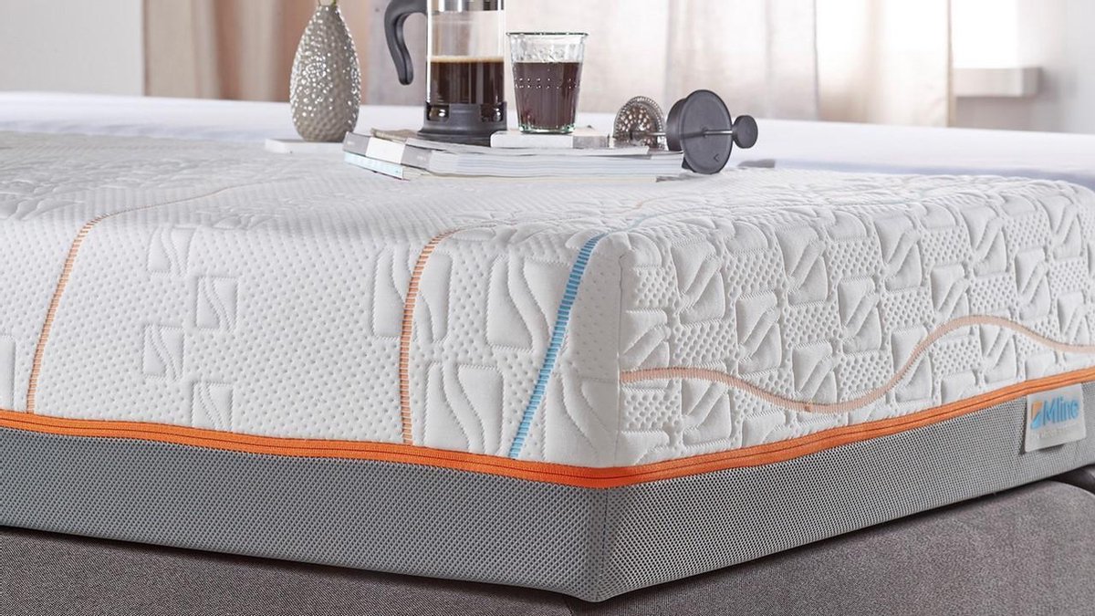 M line Traagschuim Matras Slow Motion 6 - 140 x 200 cm - tot 140 kg