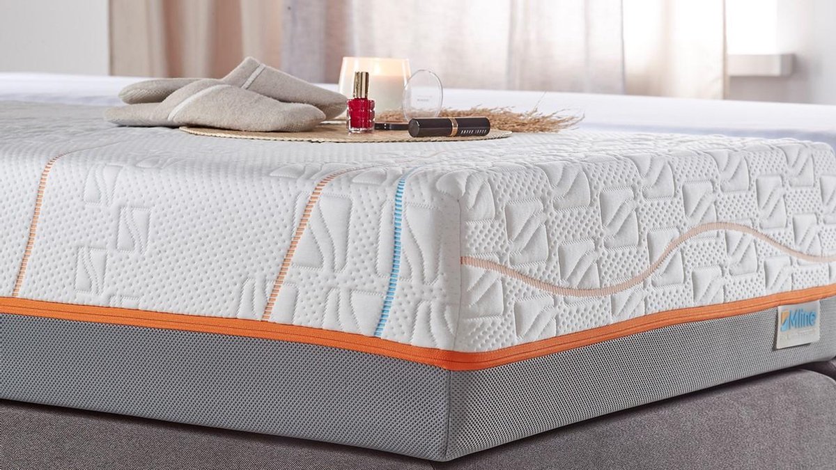 M line Traagschuim Matras Slow Motion 7 - 90 x 210 cm - tot 140 kg