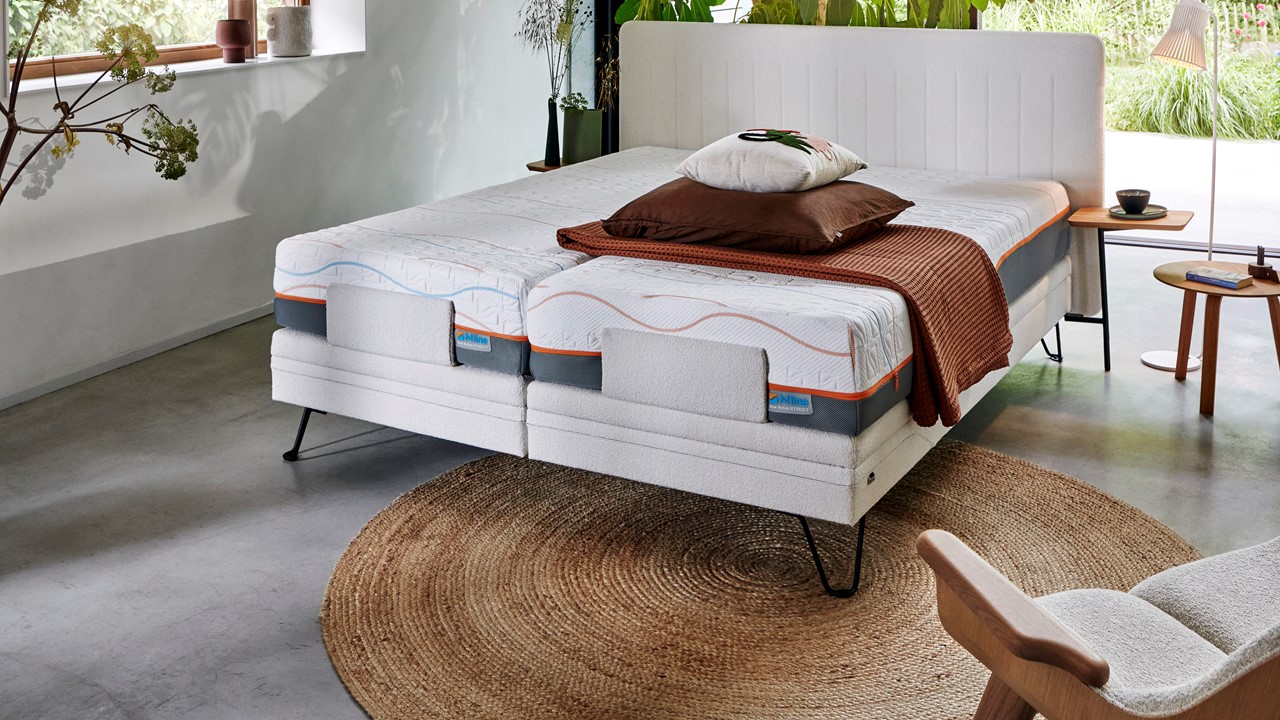 M line Boxspring Elite Lines Verstelbaar Met Slow Motion 2 Matras - 180 x 220 cm - ivory