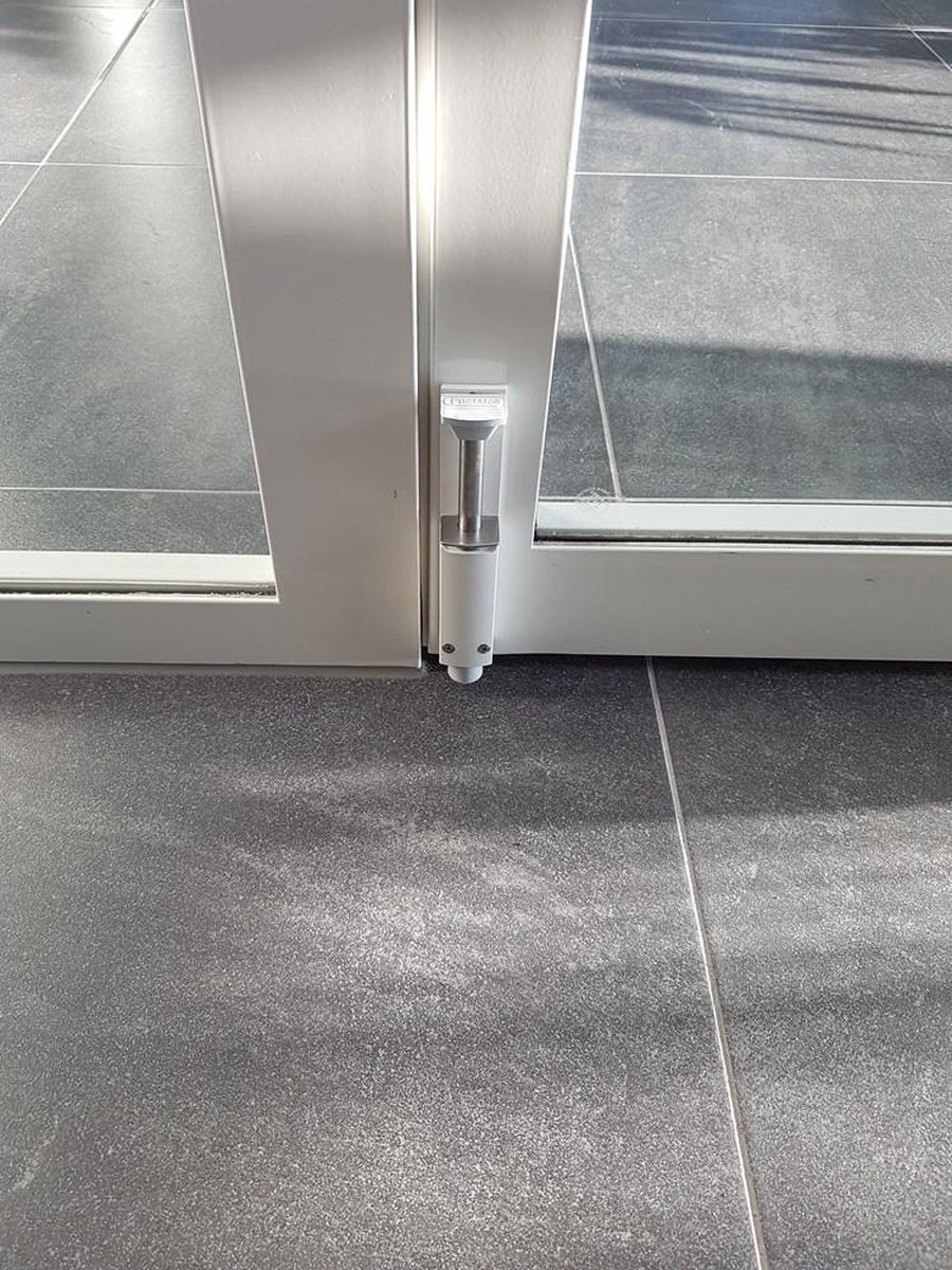 DEURVASTZETTER DICTATOR ZE14-60