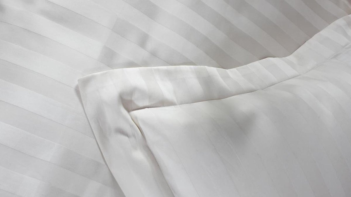 Beddinghouse Ivoor Dekbedovertrek Shine