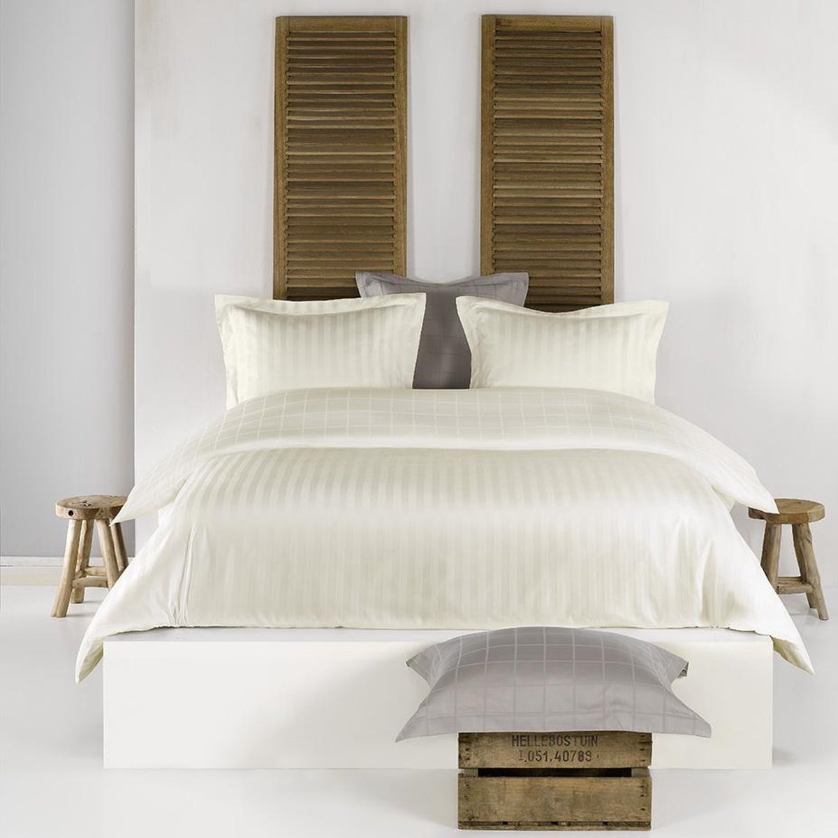 De Witte Lietaer Dete Lietaer Zygo Dekbedovertrek - Lits-jumeaux (240x200/220 Cm + 2 Slopen) - Katoen Satijn - Ivory - Wit