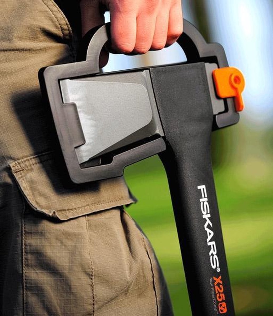 Fiskars Kloofbijl X25 - XL - 72 cm - Zwart