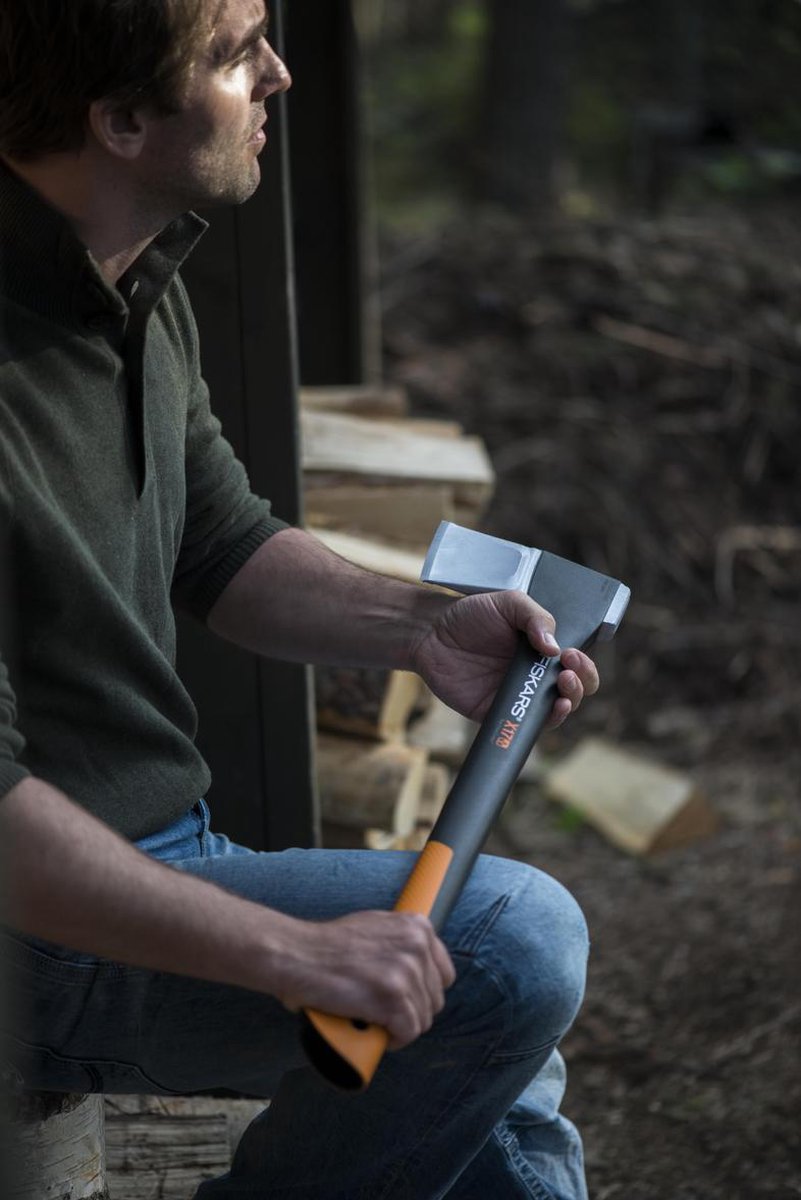 Fiskars Kloofbijl X17 - M - 60 cm - Zwart