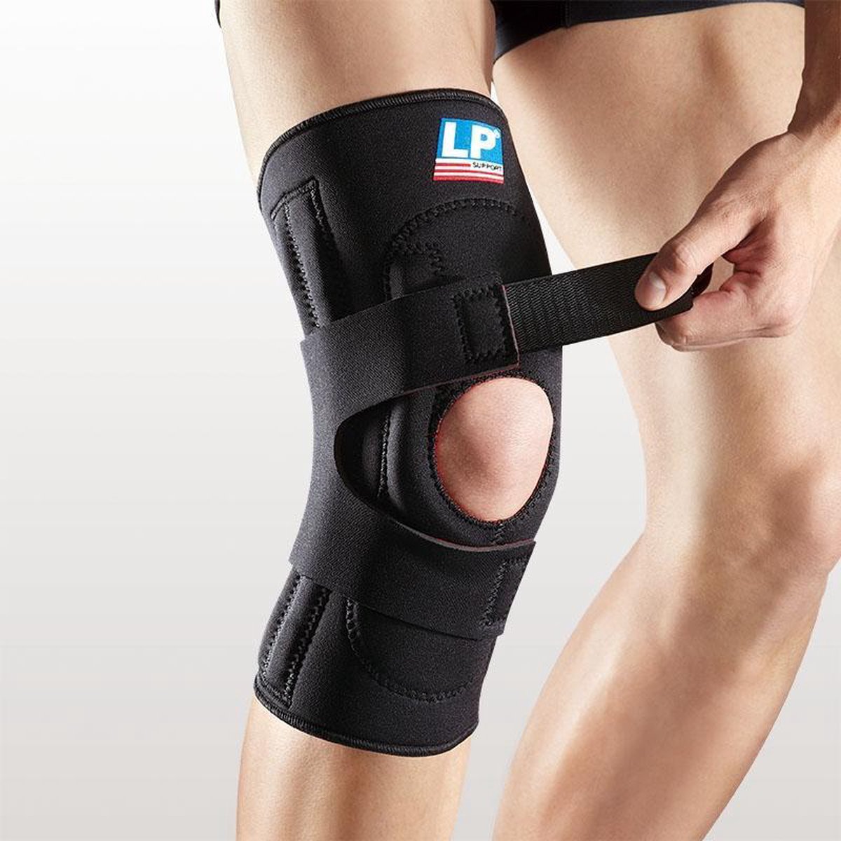 LP Support 721 Patella Luxatie kniebrace - Blauw